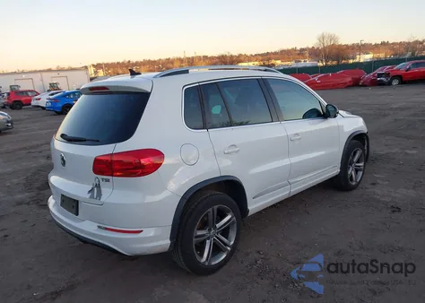 2017 Volkswagen Tiguan 2.0T Sport z USA, uszkodzony, nr VIN WVGTV7AX9HW507079